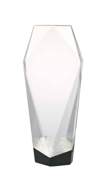 Konstglas i form av en bautasten med silverfärgad glitterbotten