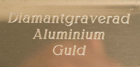 diamant gravyr guld